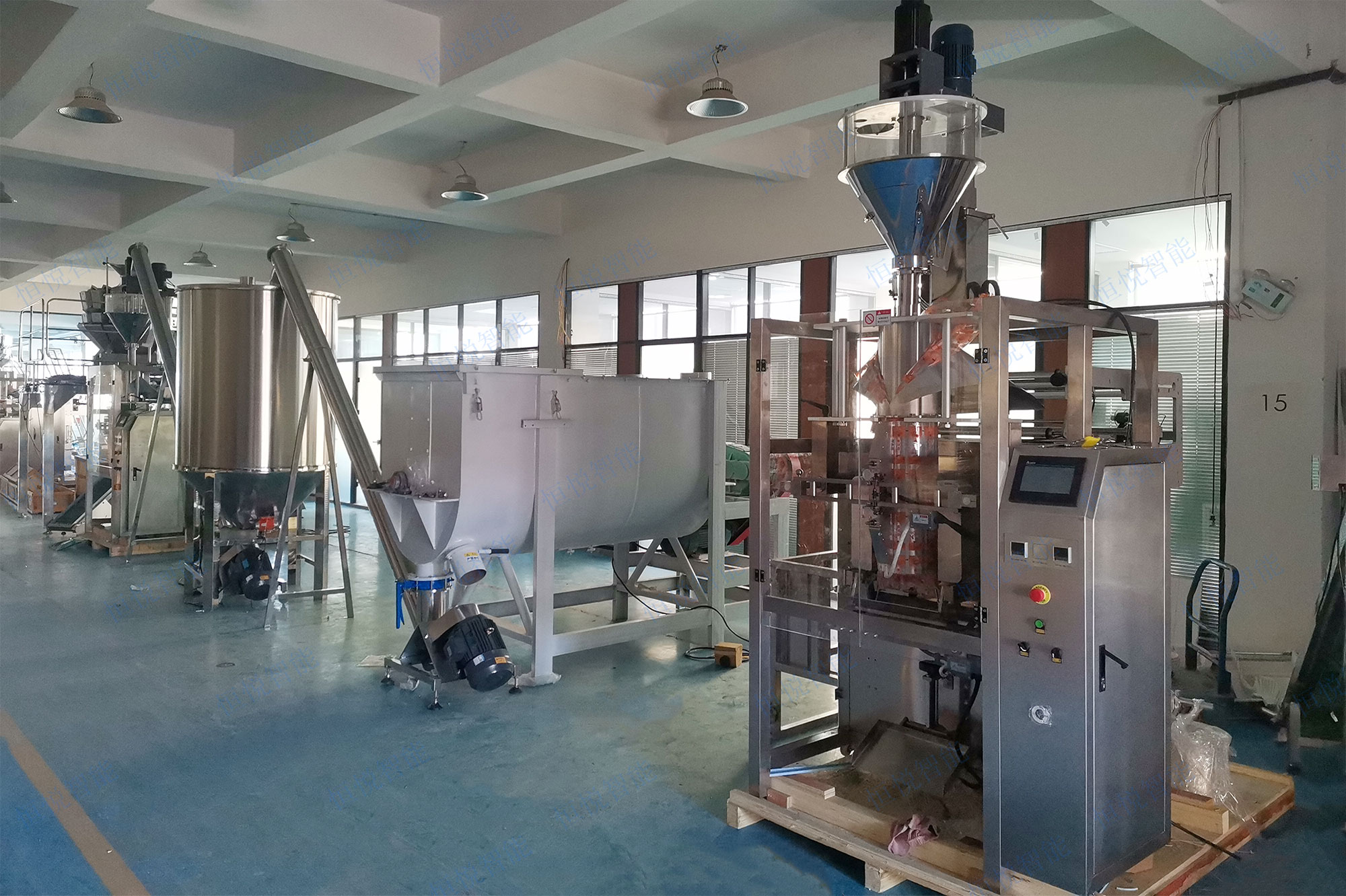 全自动防水涂料91看片网址可以实现涂料、腻子粉、快粘粉、石膏粉等建筑粉料产品得自动化包装全过程